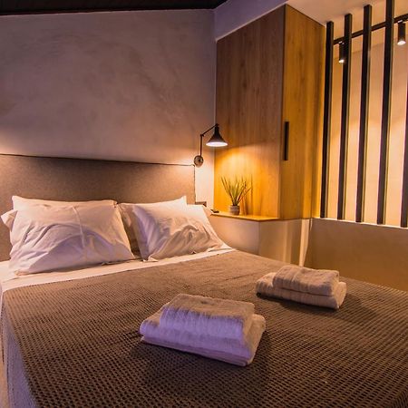 The Rooster'S House Apartment Spilion Bagian luar foto